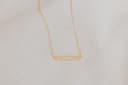 Asjuweel 'The Bar' | Staafvormige ashanger met ketting in zilver of goud | gftd. jewelry