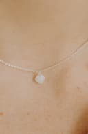 Moedermelk ketting cushion cut herinneringssteen moedermelk verwerkt zilver