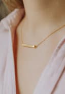 Ascheschmuck 'The Bar' | Stabförmiger Ascheanhänger mit Kette | gftd. jewelry