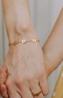 Bracelet with 5 Charms | Personalised Initial Bracelet with 5 Initials or Birthstones | gftd. jewelry