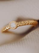 Asring Round geelgoud verguld bovenaanzicht — sober herinneringssieraad met as van dierbare gftd. jewelry