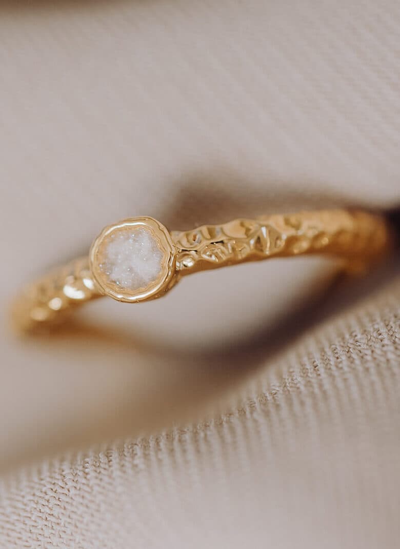 Asring 'Round' | Ronde asring met as in zilver of goud | gftd. jewelry