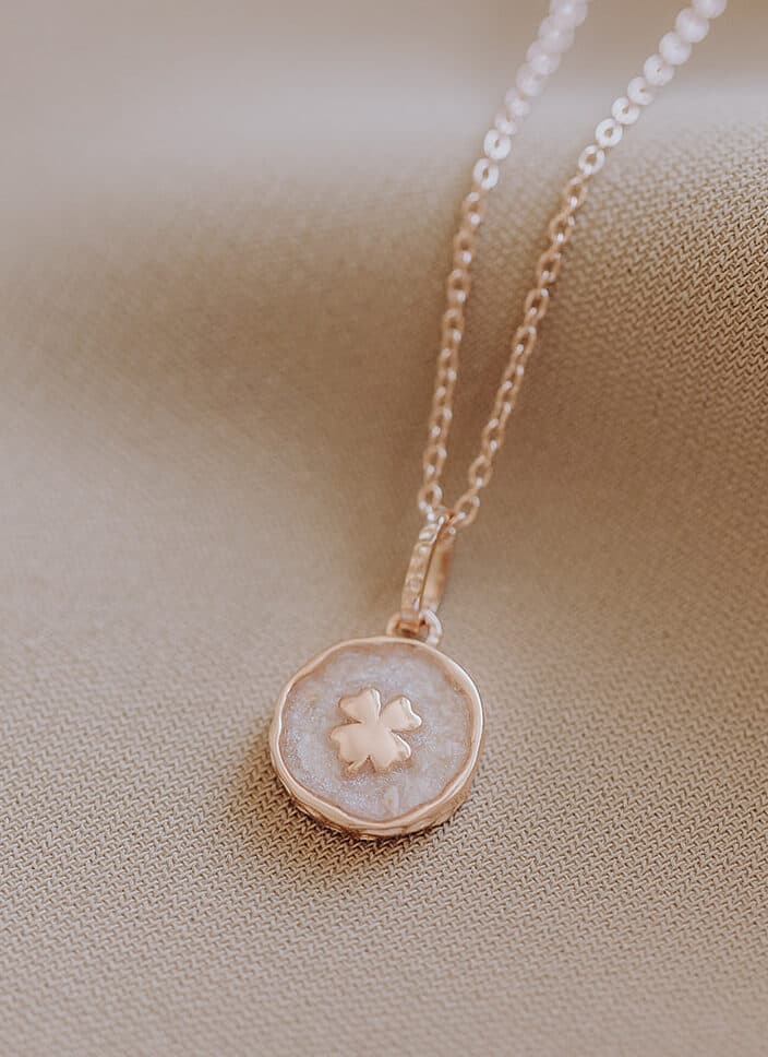 Asjuweel ketting 'Klaver' | As verwerkt in klaverhanger | gftd. jewelry