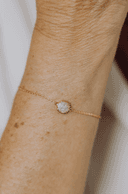 Asjuweel armband 'Rainbow' | As verwerkt in regenboog hanger aan de pols | gftd. jewelry