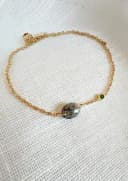 Armband mit ovalem Erinnerungsstein, gelbvergoldet, zeitloser ovaler Aschestein, Schmuck.