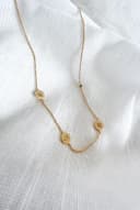 Personalisierte Kette mit 4 Anhängern, Buchstaben, Geburtssteinen und Symbolen, gelbvergoldet, gftd. jewelry.