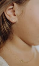 Butterfly stud