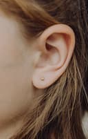 Mini birthstone stud