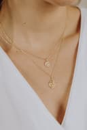 14 karaat gouden hanger 'Little Moon' | Gepersonaliseerde gouden hanger met gravure | gftd. jewelry